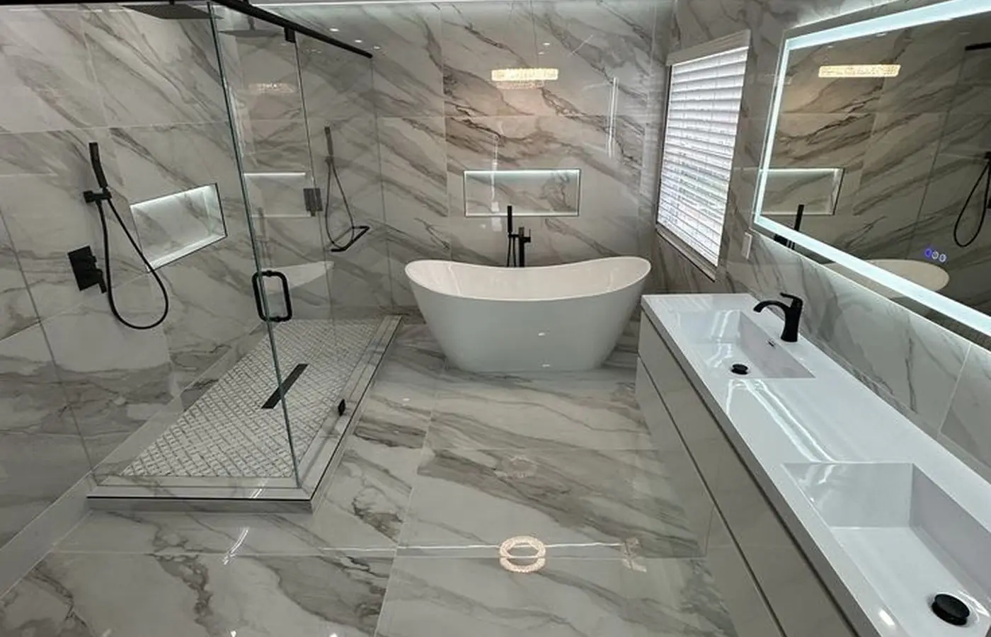 Detailed bathroom cleaning service by Daiane Cleaning Services LLC Jax